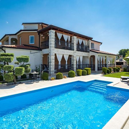 Apartment Cancar-1 By Interhome Πόρετς Εξωτερικό φωτογραφία