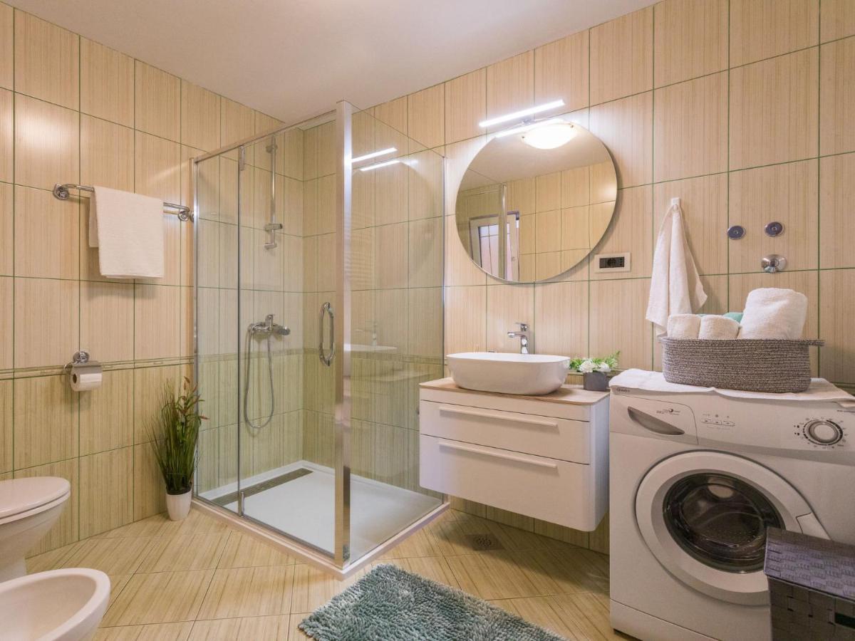 Apartment Cancar-1 By Interhome Πόρετς Εξωτερικό φωτογραφία