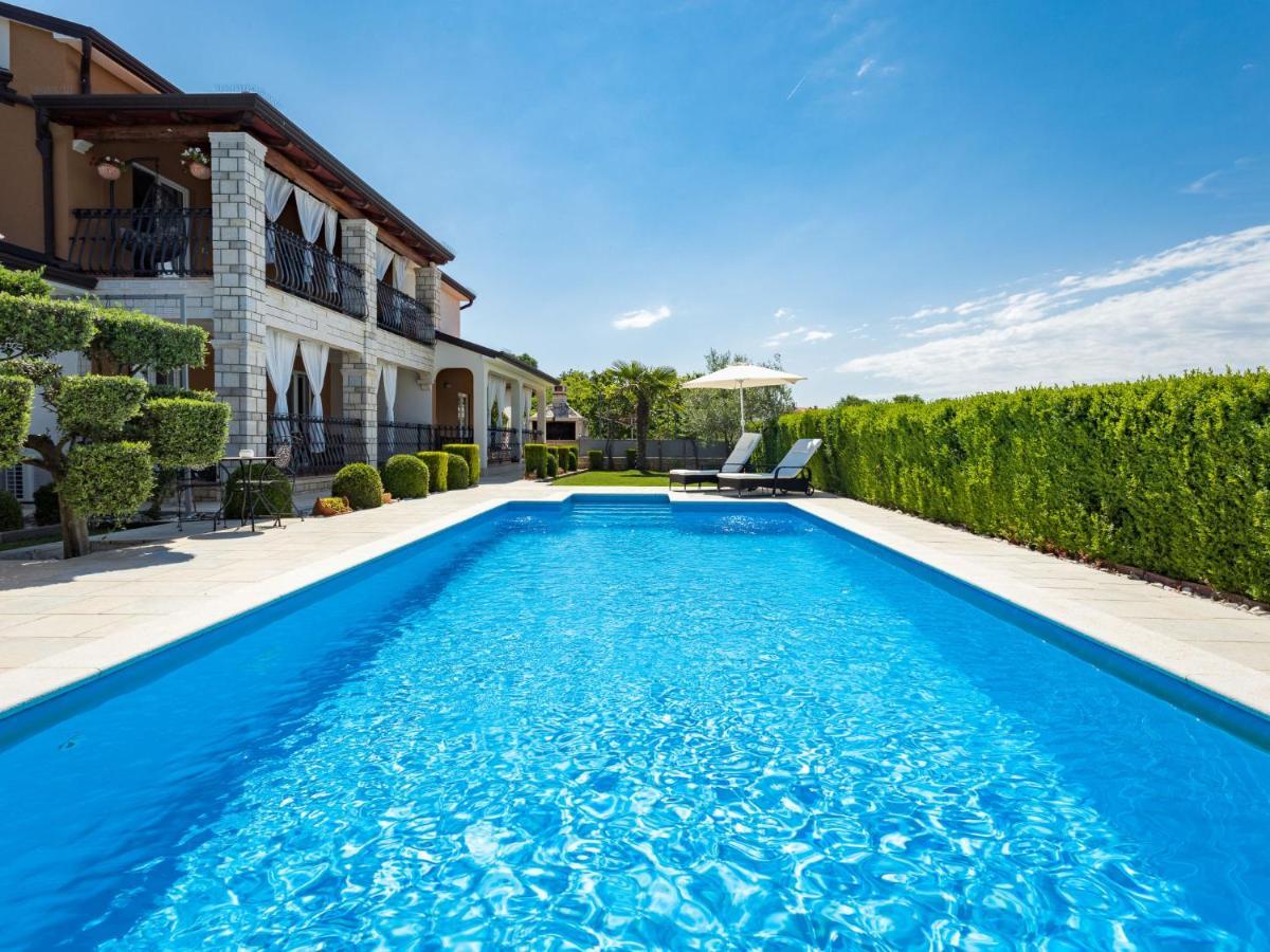 Apartment Cancar-1 By Interhome Πόρετς Εξωτερικό φωτογραφία